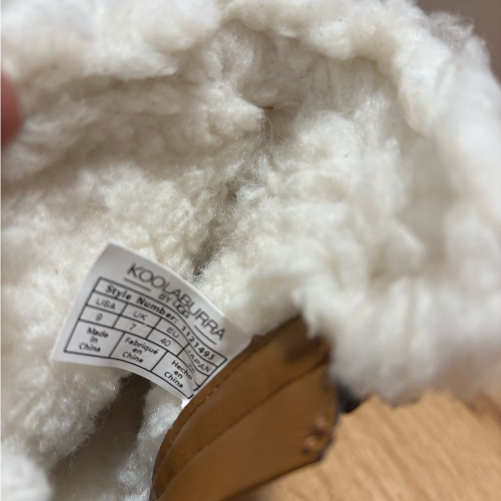 Koolaburra Tan Ankle Boots with White Fur - Picture 6 of 6
